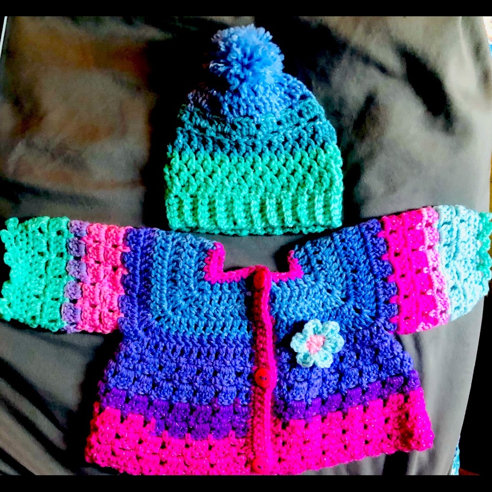Baby hat & sweater